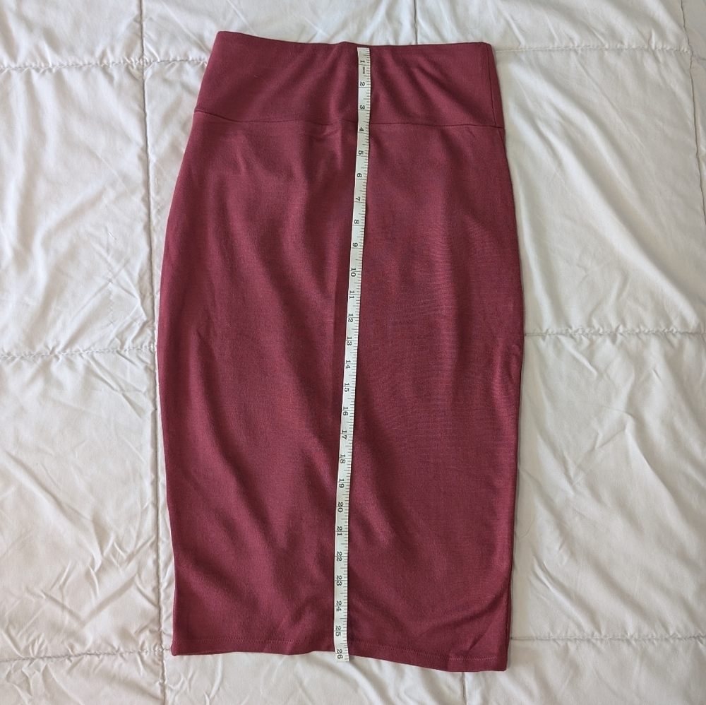 Burgundy Snag US Pocketed Pencil Skirt - Picture 3 of 5